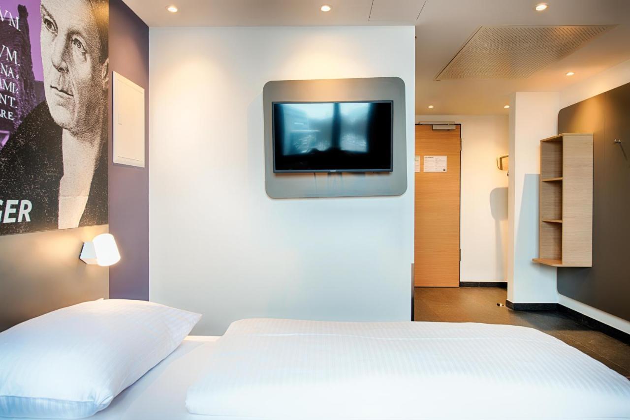 B&B Hotel Augsburg-West Dış mekan fotoğraf
