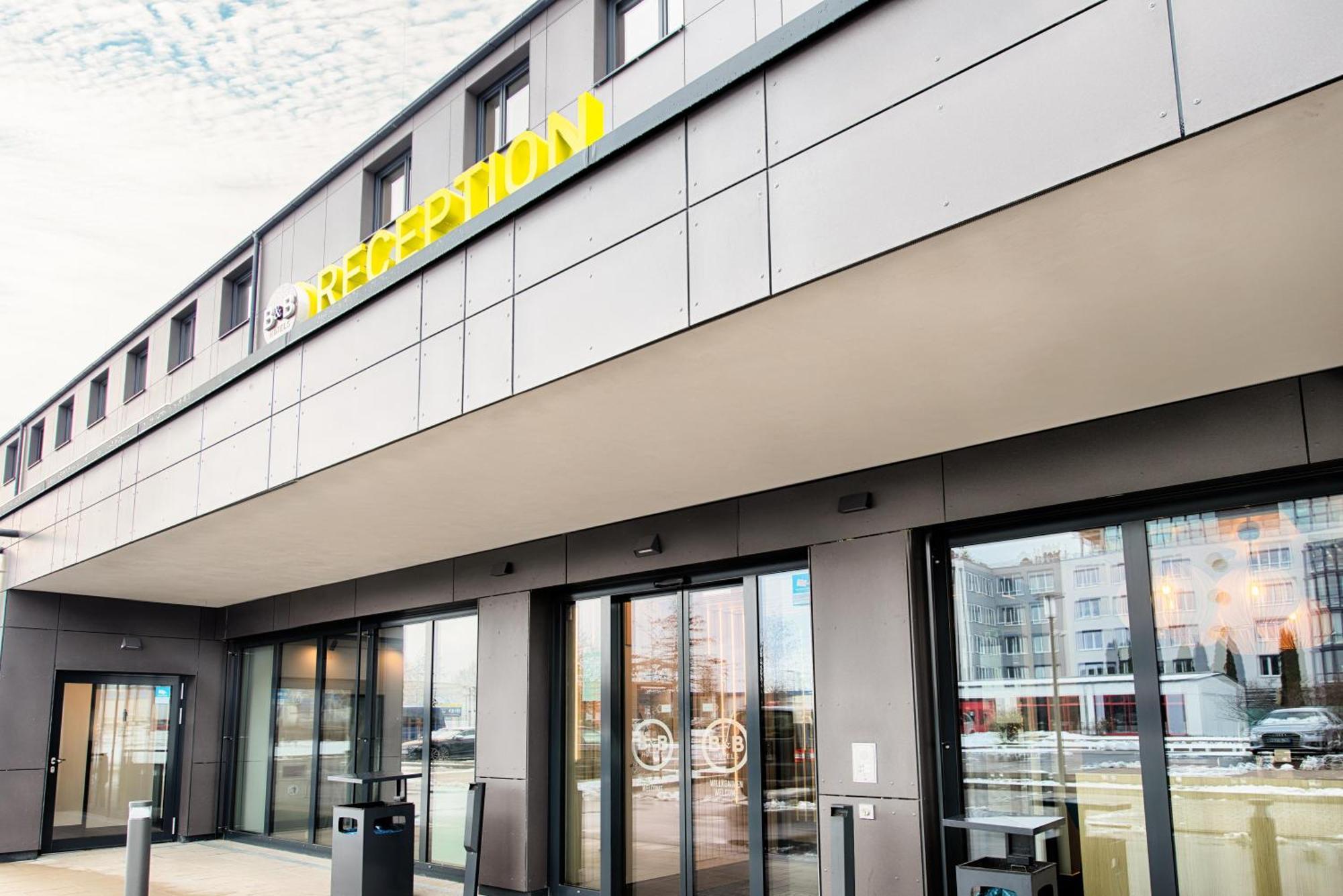 B&B Hotel Augsburg-West Dış mekan fotoğraf