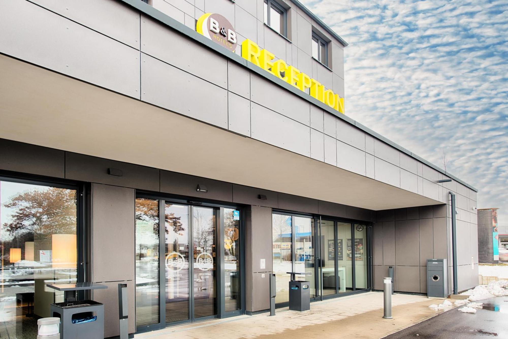 B&B Hotel Augsburg-West Dış mekan fotoğraf